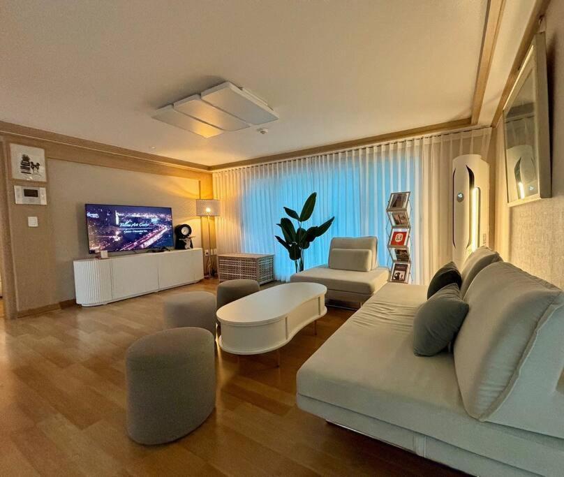 Maporest Big House Villa Seoul